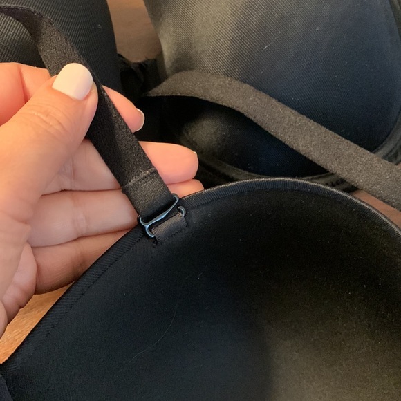 New w/t. Set of 2 black bras. Marks & Spencer. 36D UK - Picture 7 of 8